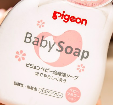 Sữa tắm gội Pigeon Baby Soap cho bé 500ml 