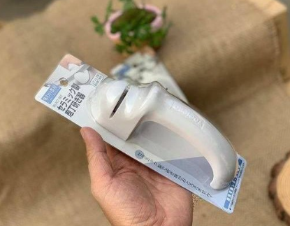 Dụng cụ mài dao có tay cầm