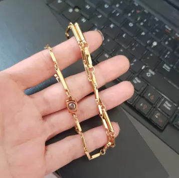 vong toma co nu vang.